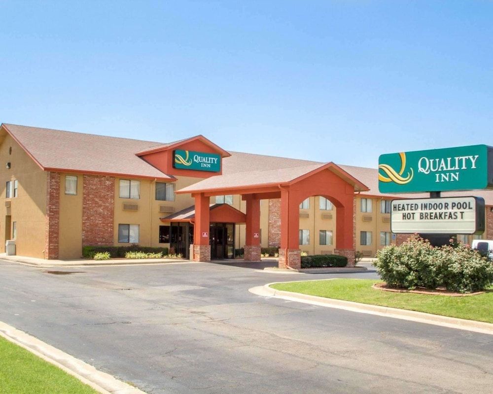 Quality Inn Broken Arrow - Tulsa
