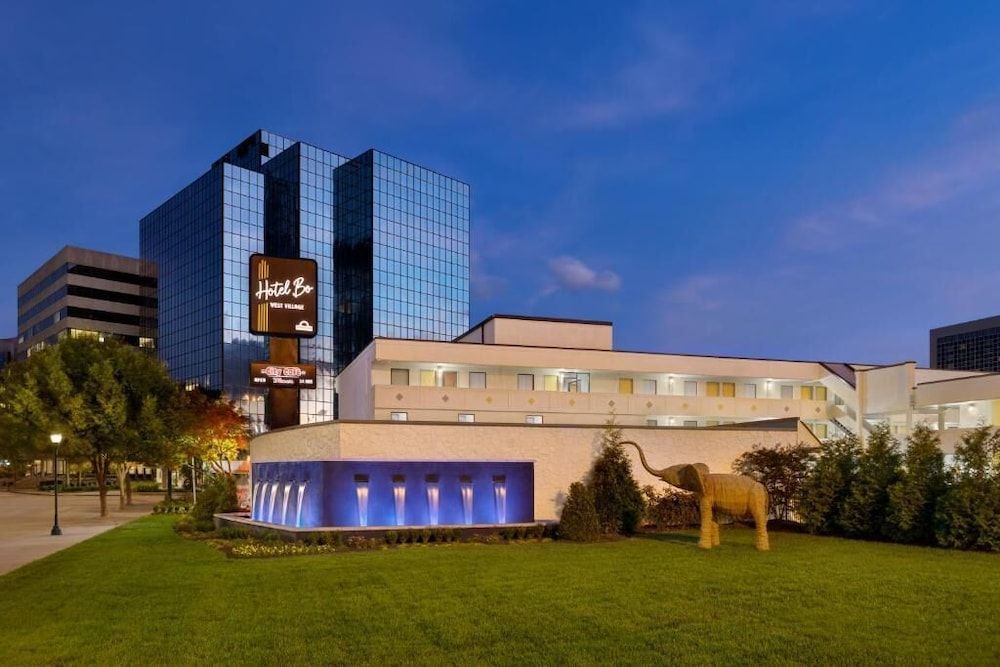 Hotel Bo, a Days Inn by Wyndham Chattanooga Downtown