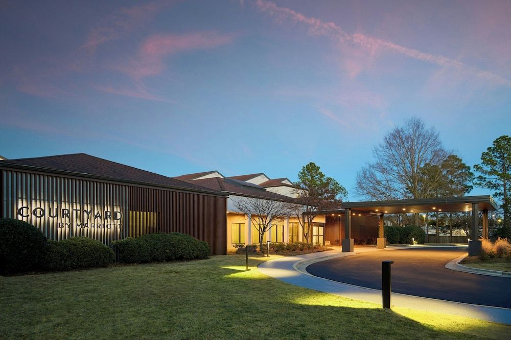 Courtyard by Marriott Huntsville University Drive