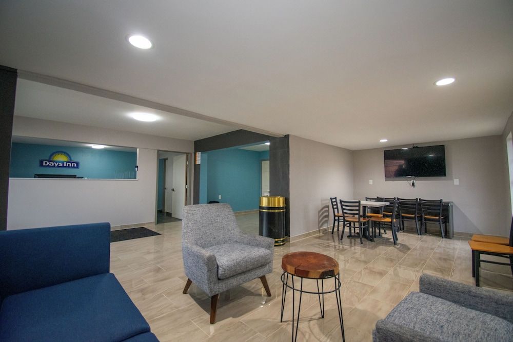 Days Inn by Wyndham Caddo Valley Arkadelphia