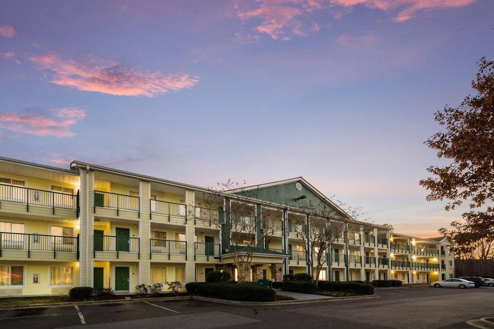 Suburban Studios Durham-Raleigh