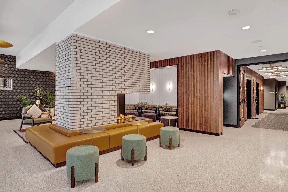 Hotel Indigo Minneapolis Downtown by IHG