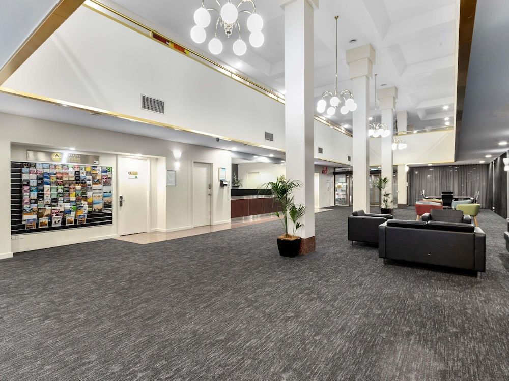 Mantra Meridien Adelaide