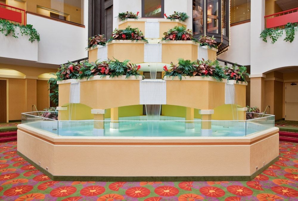 Holiday Inn Hotel & Suites Springfield - I-44 by IHG