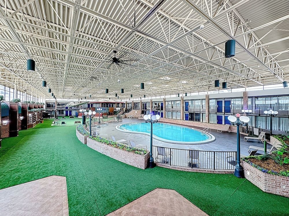 Stayable Jacksonville West
