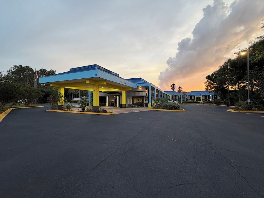 Days Inn by Wyndham Jacksonville Airport