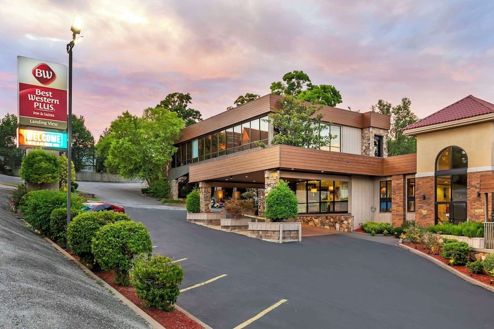 Best Western Plus Landing View Inn & Suites