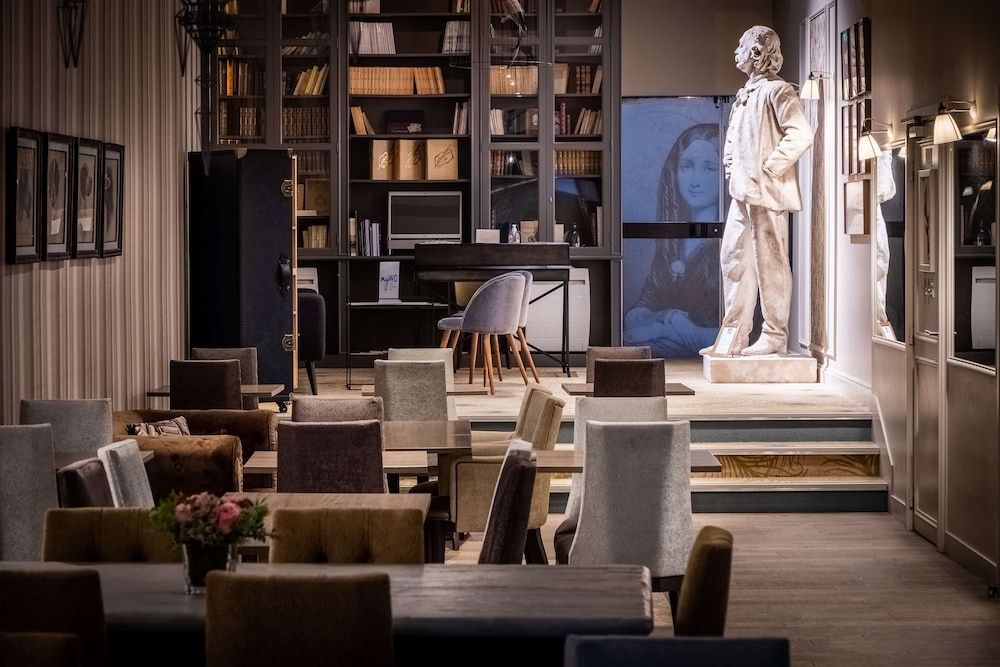 Hotel Litteraire Gustave Flaubert, Signature Collection