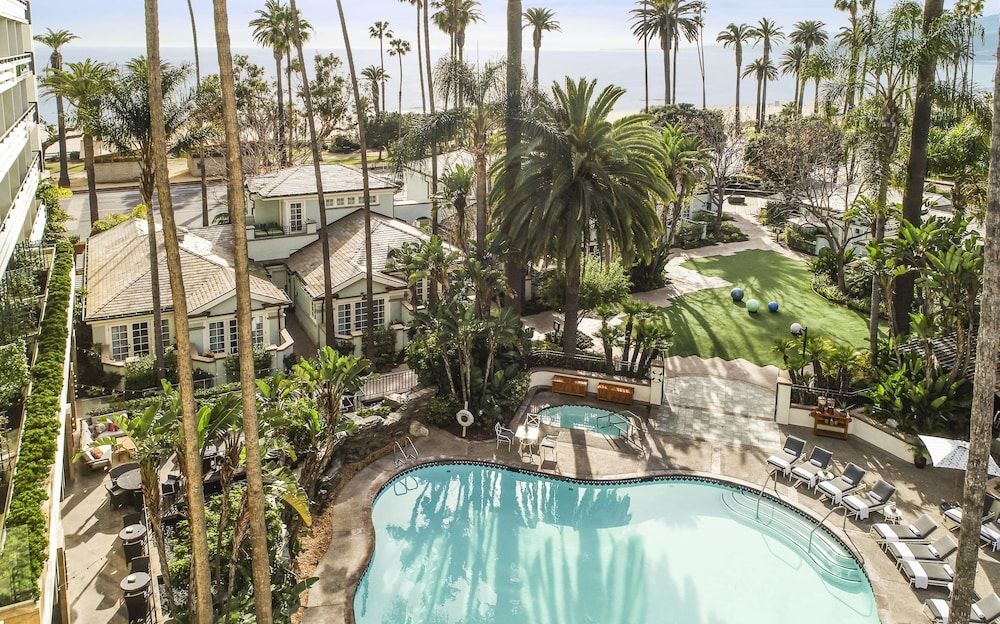 Fairmont Miramar Hotel