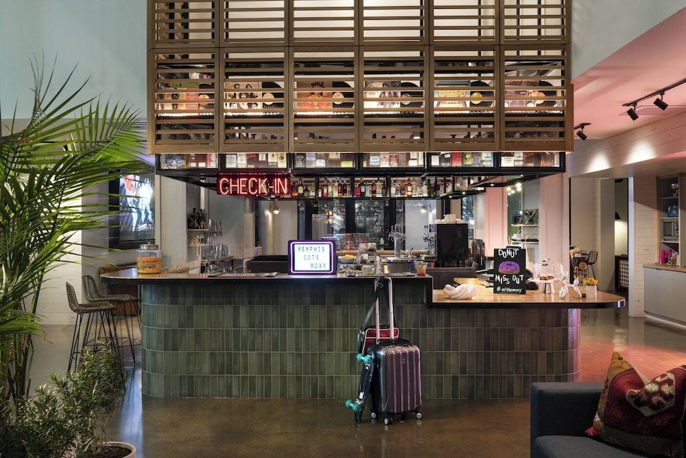 MOXY Memphis Downtown