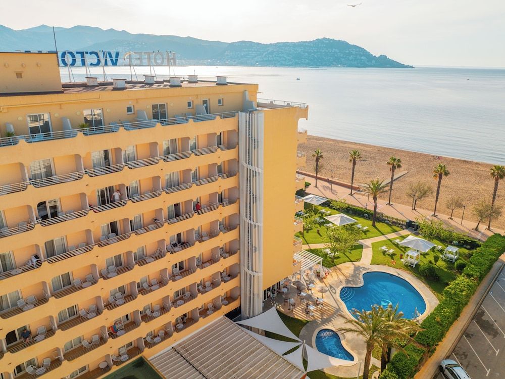 Prestige Victoria Hotel