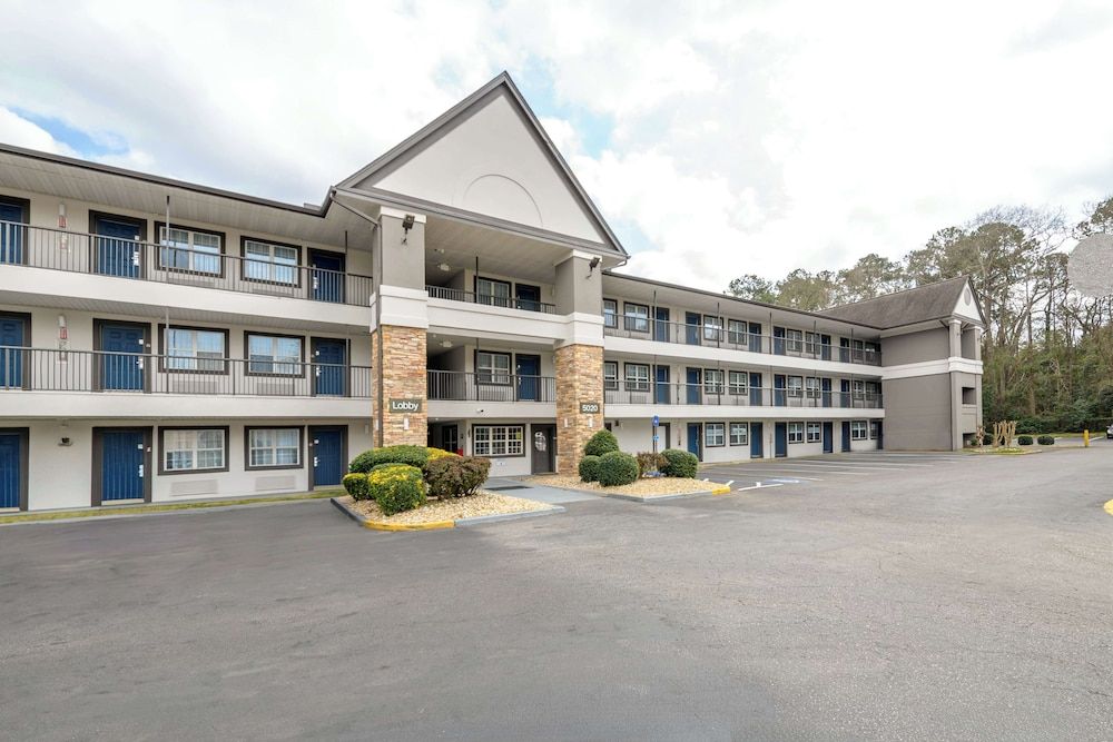 Studio 6 Columbus, GA – Columbus Airport