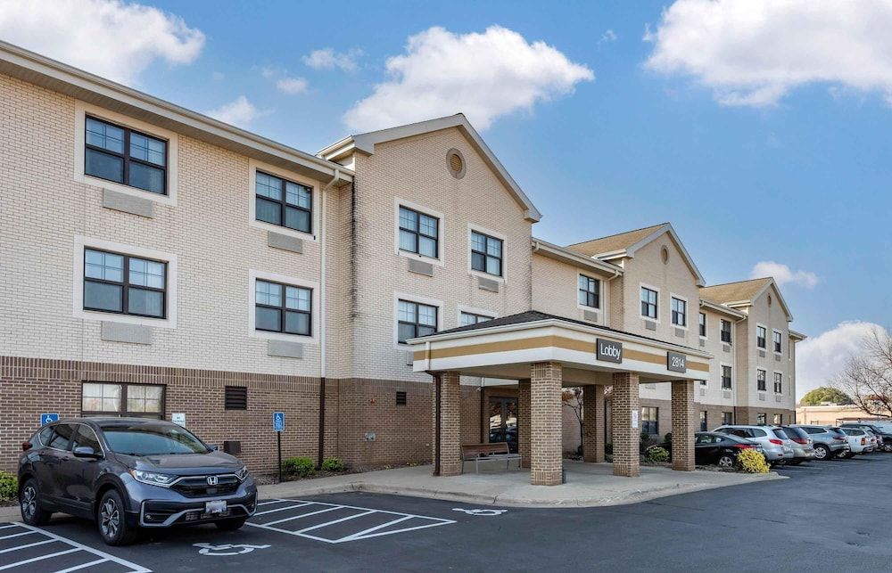 Extended Stay America Suites Rochester North