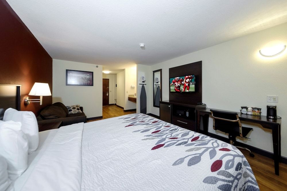 Red Roof Inn Osage Beach - Lake of the Ozarks
