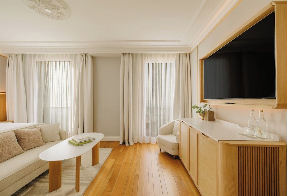 METT Barcelona GL – A Leading Hotel of the World