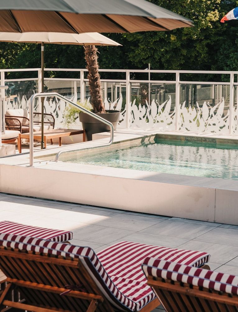 Riviera – Hotel, Restaurant & Spa