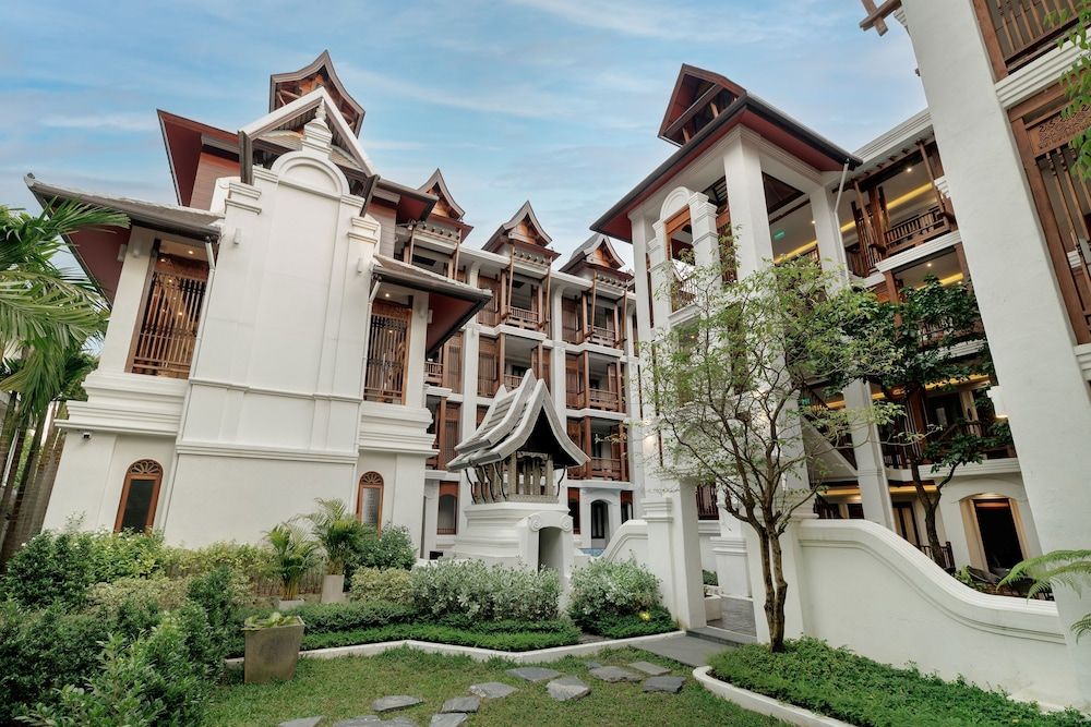 Akira Thaphae Hotel