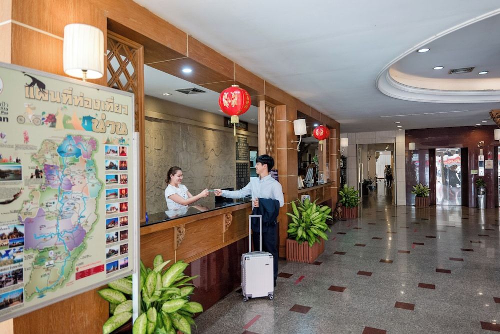 Dhevaraj Hotel