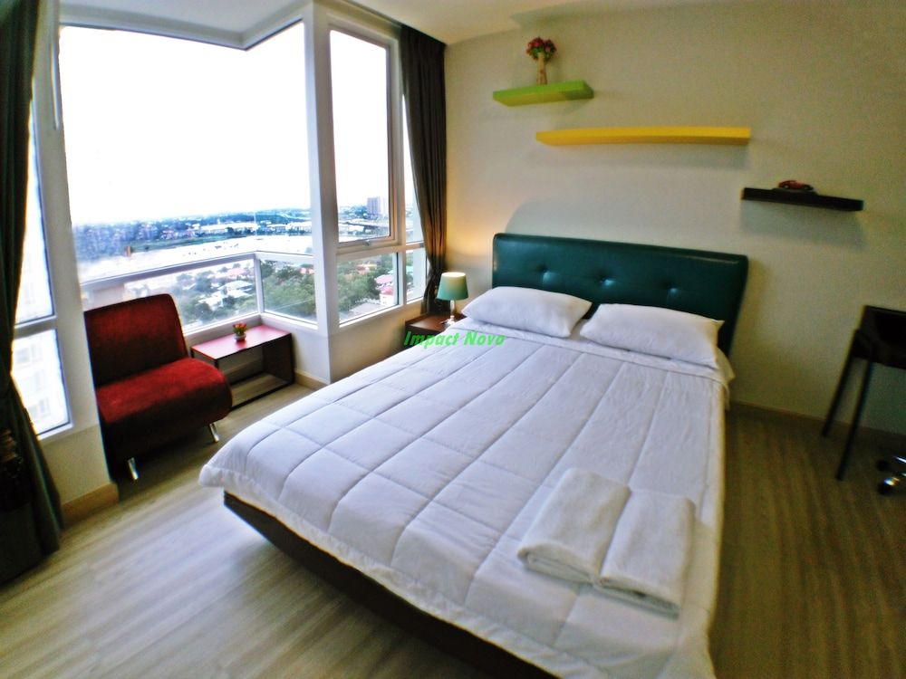 Impact Novo Condo Muang Thong Thani