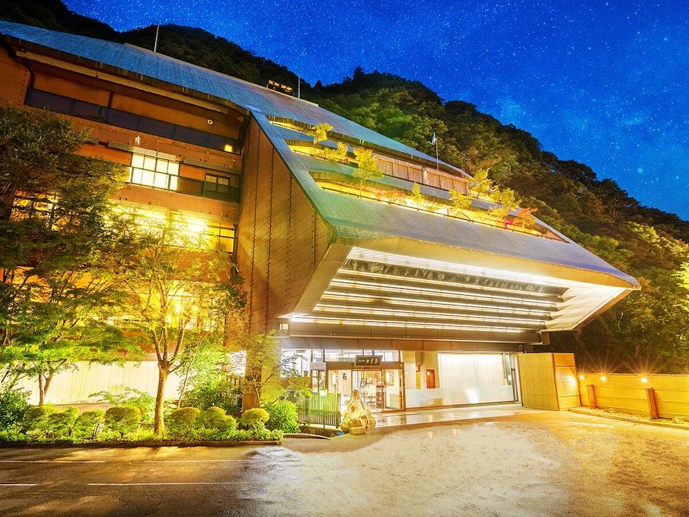 곤자쿠테이