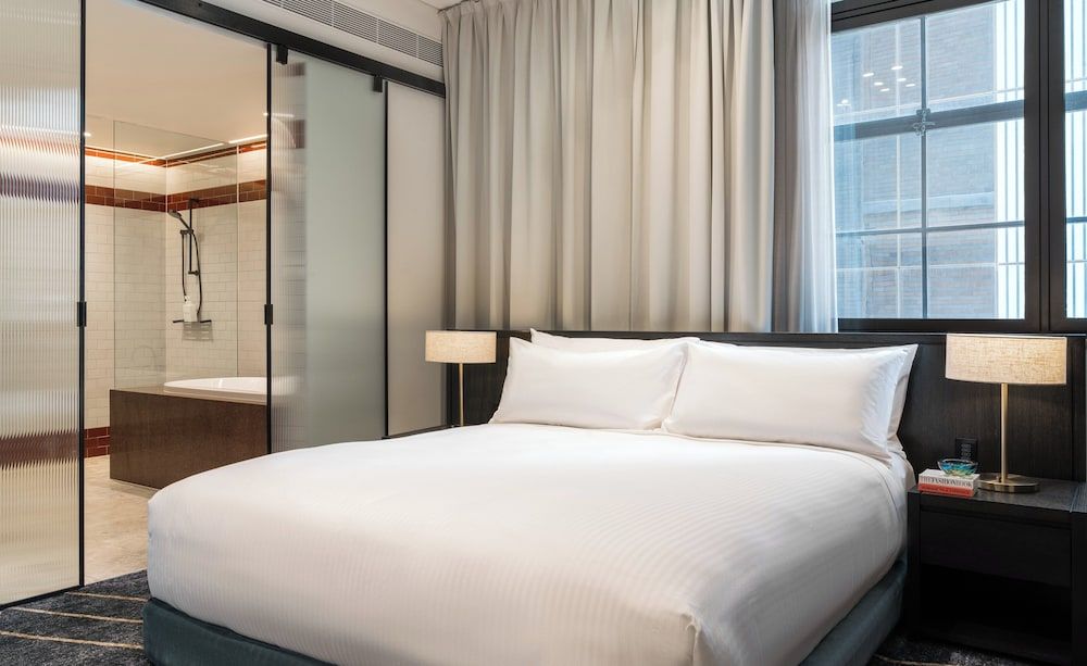 킴프턴 마고트 시드니 바이 IHG