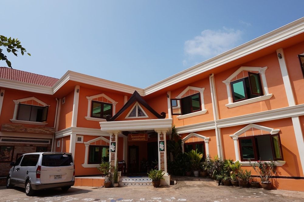 Khamsaner Hotel