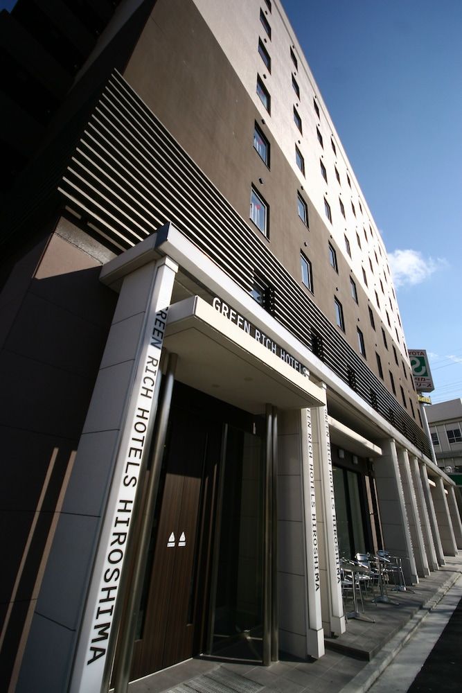 Green Rich Hotel Hiroshima Shinkansenguchi (Artificial hot spring Futamata Yunohana)