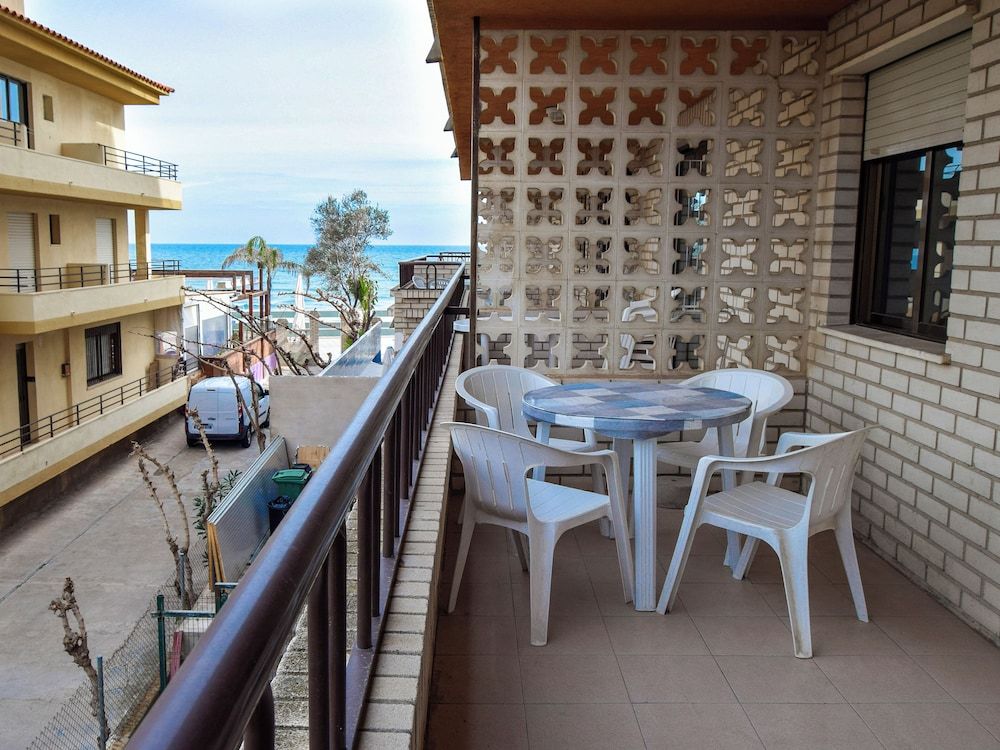 Apartamentos Bernat Pie de Playa 3000