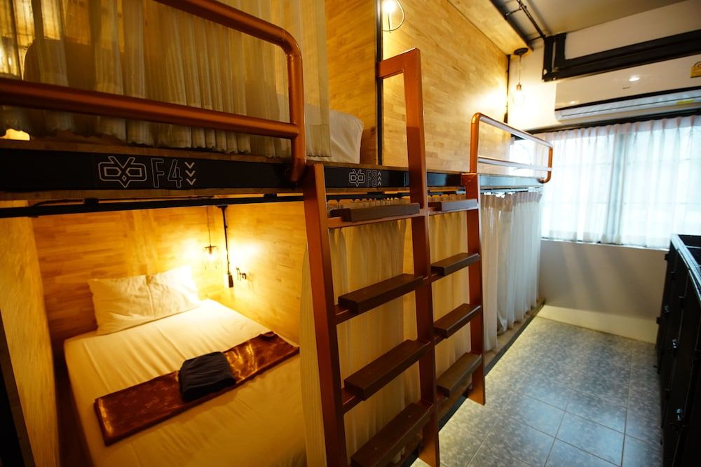 Sleep Owl Hostel