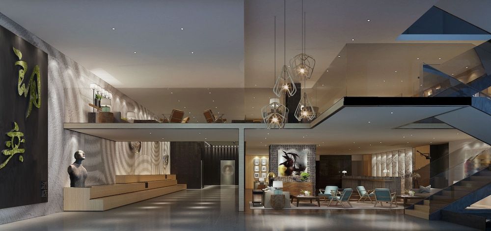 LA VIE Hotel