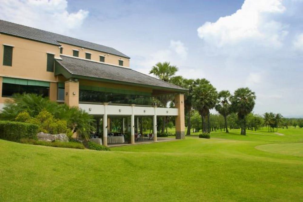 Lake View Resort & Golf Club