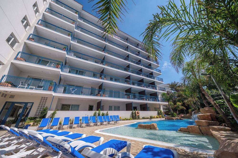 Ancora Salou Apartamentos