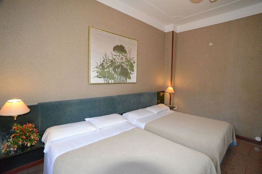 Hotel Galles