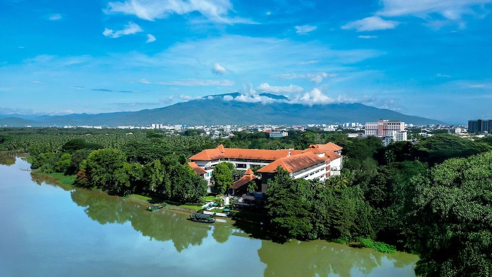 RatiLanna Riverside Spa Resort