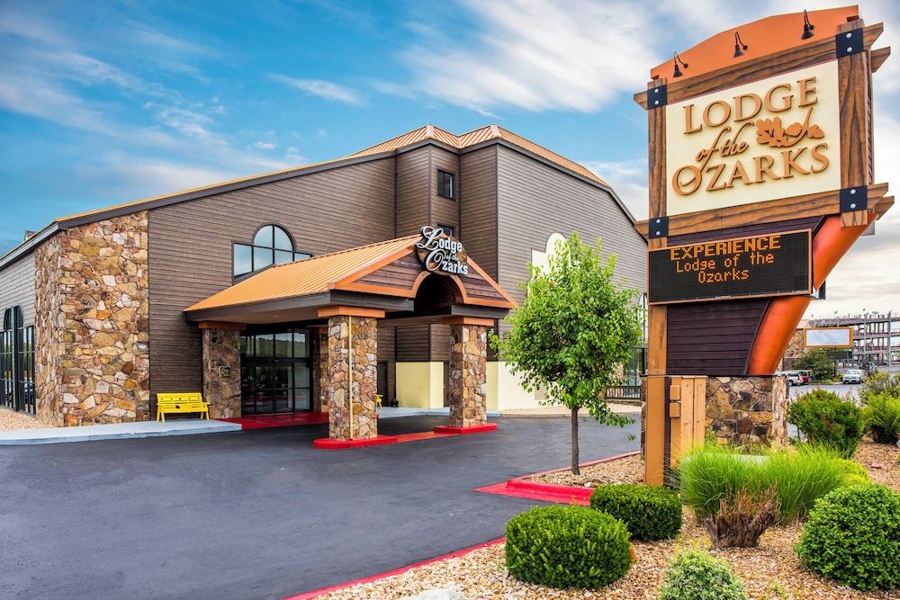 Lodge Of The Ozarks