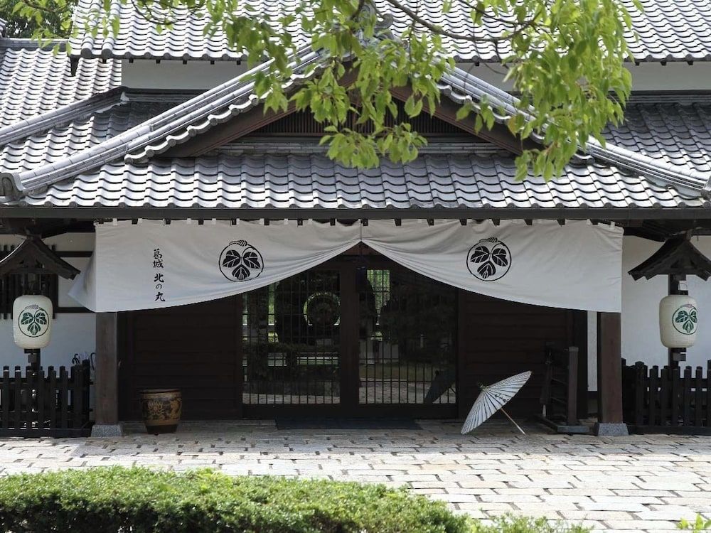 KATSURAGI Hotel Kitanomaru