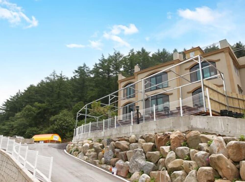 용인 해와달 펜션