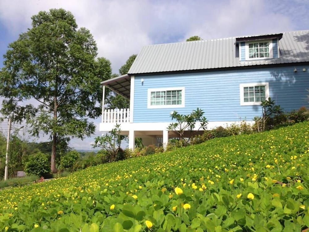 Tip House