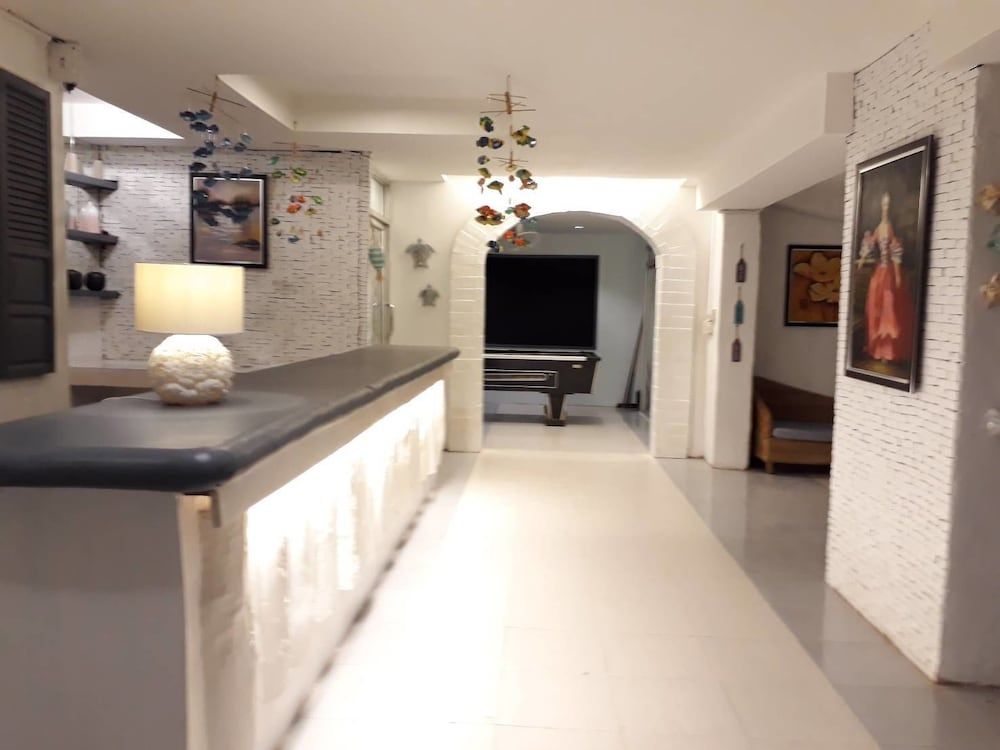 Sea Turtle Hostel - Adults Only