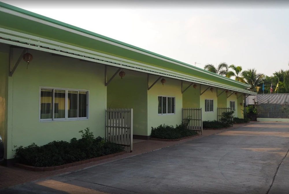 555 Resort