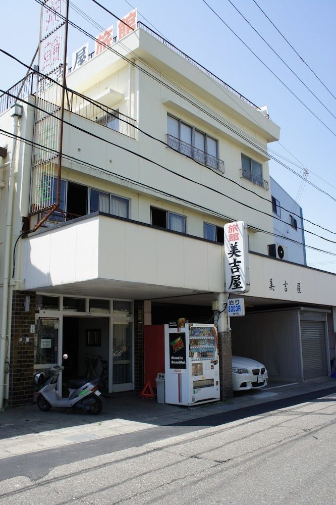 Miyoshiya Ryokan
