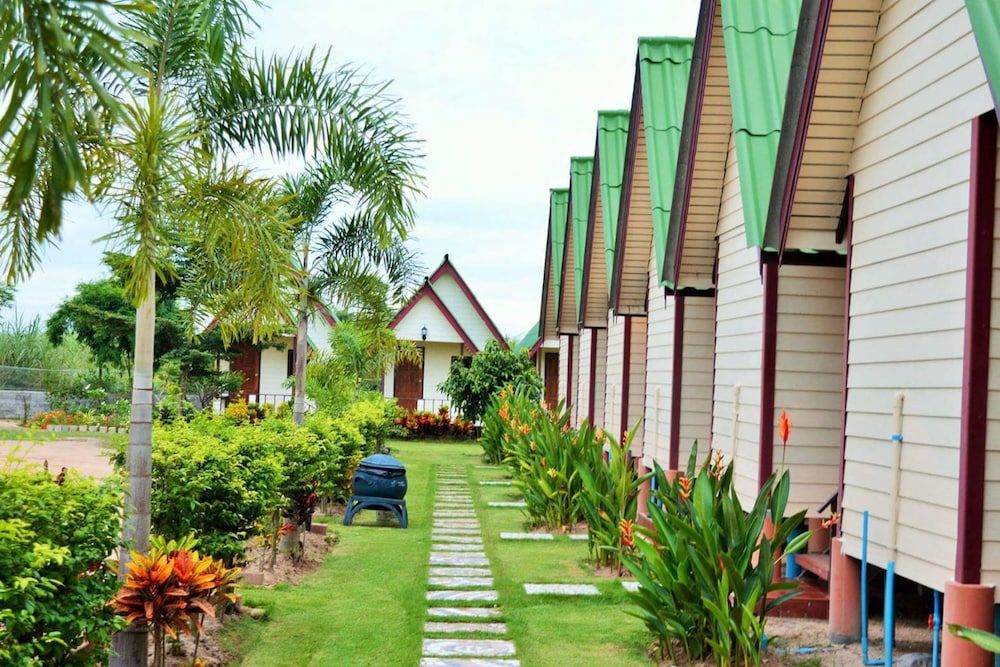 Kiangtan Houses