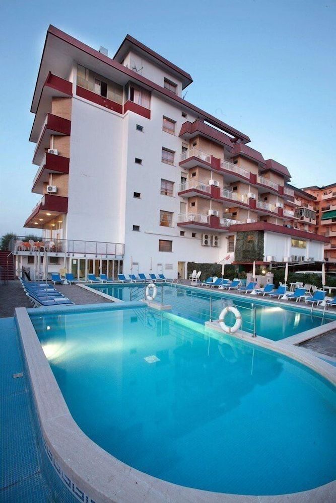 Club Hotel Gallia