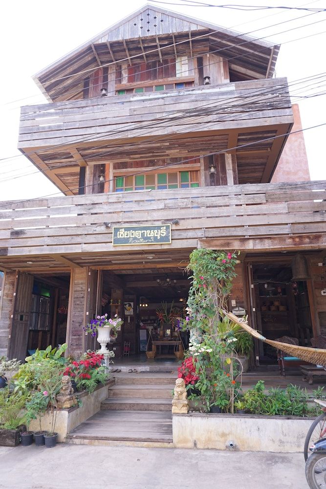 Chiangkhanburi
