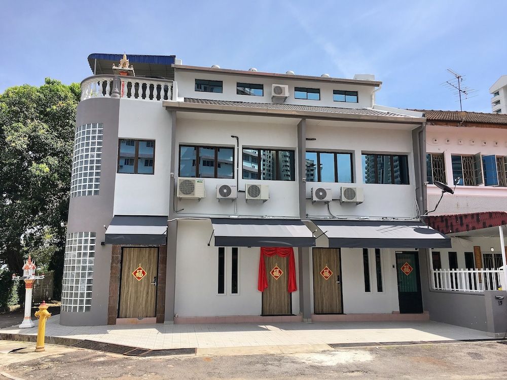 iBook8 Superior 1 Bedroom Gurney Suites by iBook Homestay