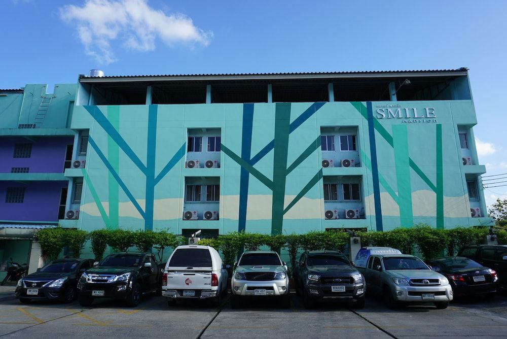 Smile Mansion