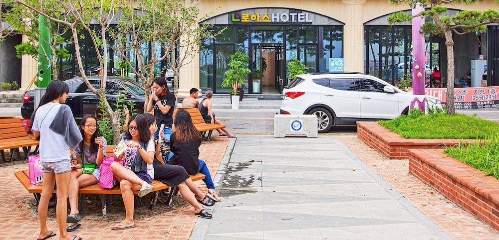 Lohas Hotel