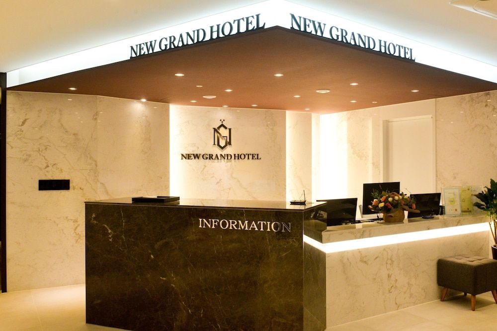 New Grand Hotel