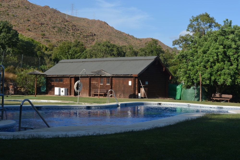 Bungalows Los Pedregales