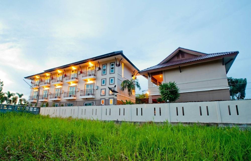 Fahluang Residence